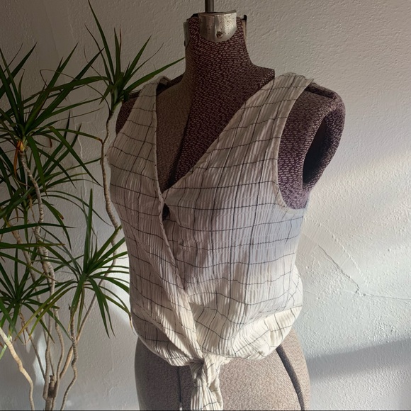 Eye Shadow | Cream Windowpane Pattern Wrap Tank Top - Small - Picture 3 of 14